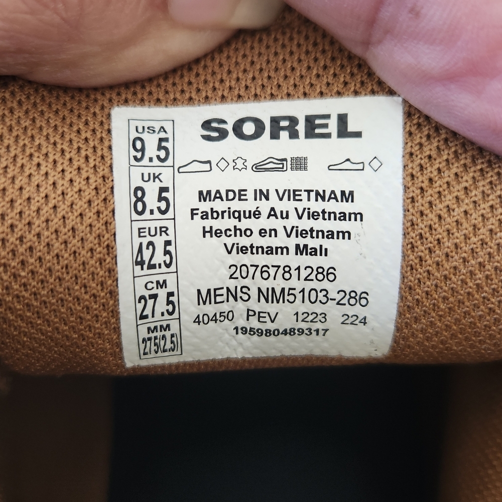 New in Box Sorel Men's Metro II Chukka Boot Waterproof Size 9.5 Tan/Black/Cream - Picture 9 of 10